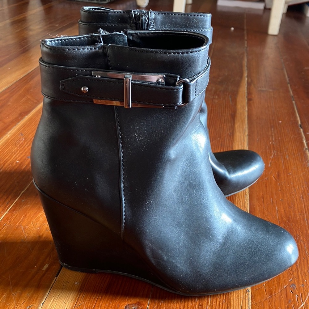 Black Wedge Boots